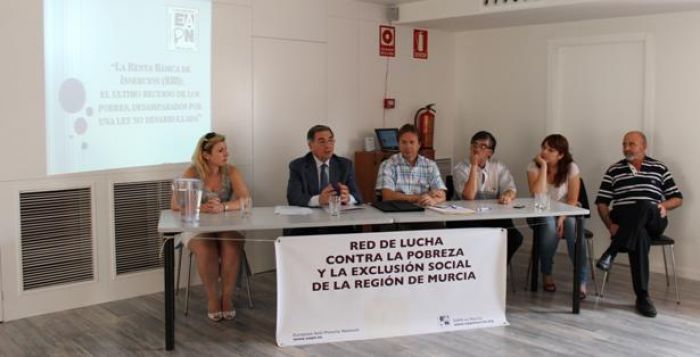 EAPN-RM exige el cumplimiento de la Ley de Renta Básica y su desarrollo reglamentario