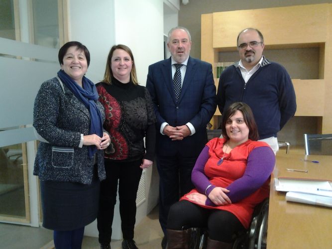 REUNIÓN CON EL CONSEJERO DE SALUD Y SERVICIOS SOCIALES