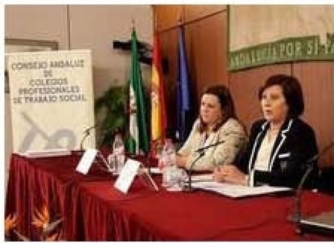 EL TRABAJO SOCIAL EN ANDALUCÍA, A TRAVÉS DE SU CONSEJO PROFESIONAL, CONSIGUE UN GRAN IMPULSO PARA LA FUTURA LEY DE SERVICIOS SOCIALES