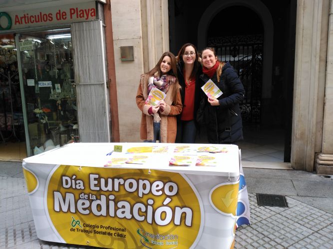 El Colegio Profesional de Trabajo Social de Cádiz conmemoró el pasado 21 de enero el Día Europeo de la Mediación