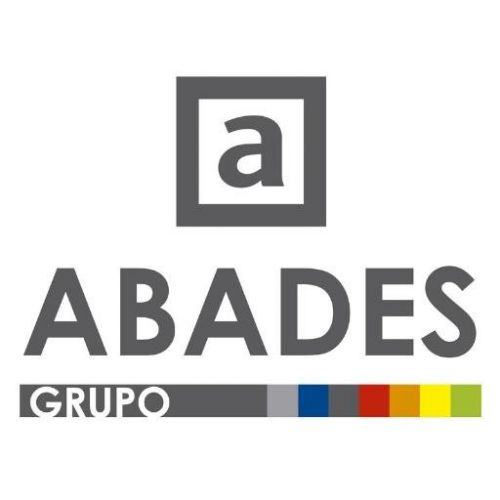 El Colegio firma un convenio con el Grupo Abades
