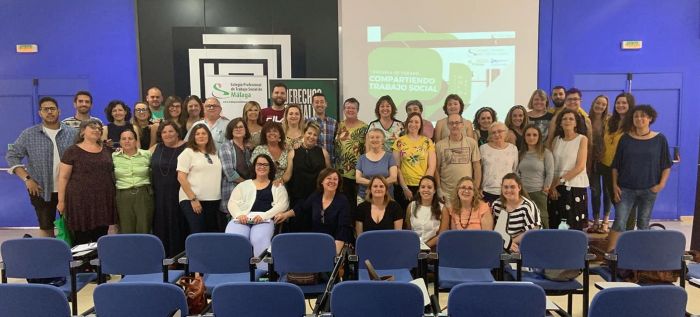 El Colegio acude a la I Escuela de verano: "Compartiendo Trabajo Social"
