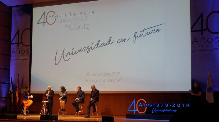 La UCA cumple 40 años