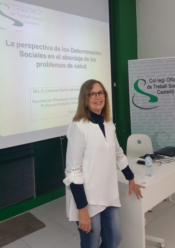 El Col•legi de Treball Social de Castelló analitza l'impacte de l'exclusió social en la salut de les persones