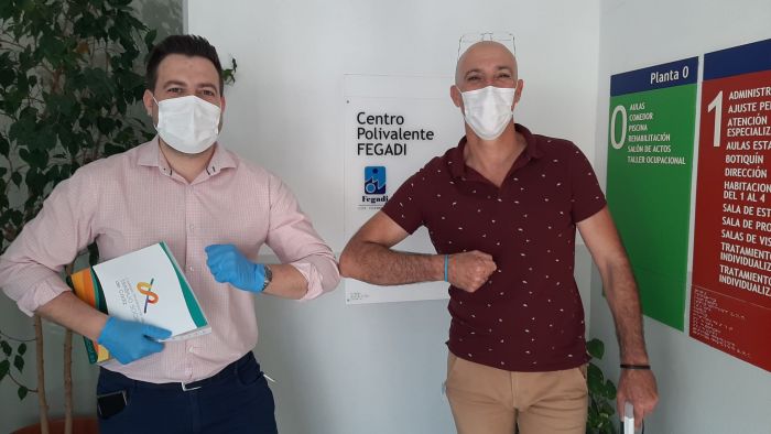 El Colegio Profesional de Trabajo Social realiza una donación a FEGADI Cocemfe enmarcada en la actual crisis sanitaria ante el Covid-19.