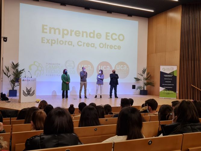 Asistimos al evento ECO Emprende, de la Universidad de Cádiz, en Algeciras.
