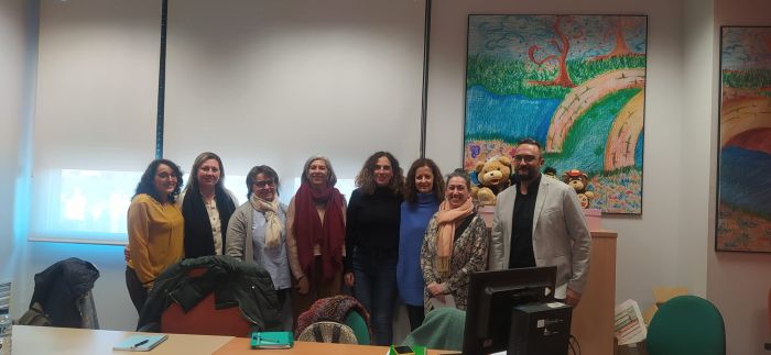Reunión de los Colegios de Trabajo Social extremeños con la Dirección General de Servicios Sociales, Infancia y Familias