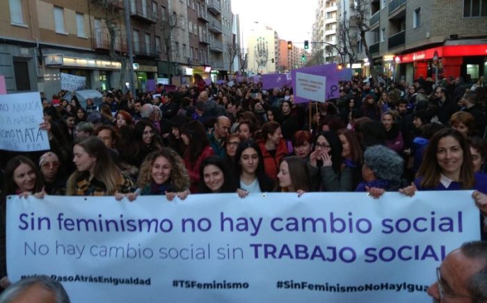 NUESTRO COLEGIO. La lucha feminista toma las calles de nuestras capitales con motivo del 8M