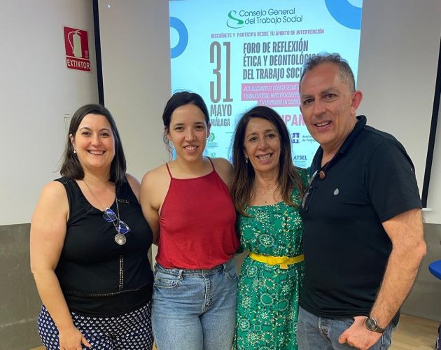 Asistimos al "Foro de Reflexión ética y deontológica del Trabajo Social" en Málaga.