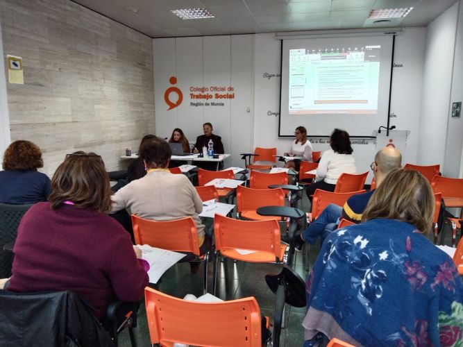 El Colegio celebra la Asamblea General de colegiadas/os en modalidad mixta (presencial y online)