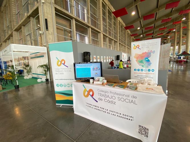 El Colegio se suma a la IV Feria del Mayor Activo en Jerez.