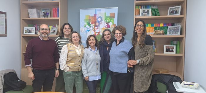 Continuamos avanzando en la coordinación entre Colegios Profesionales de Psicología y Trabajo Social con la novedad de la incorporación del Colegio Profesional de Educadoras y Educadores Sociales.