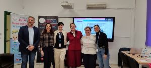 La presidenta del Colegio Profesional de Trabajo Social participó en una formación sobre prevención del abuso sexual infantil.