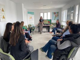 Jornada de puertas abiertas del Colegio Profesional del Grado de Trabajo Social de Cádiz dirigida a estudiantes en prácticas de Trabajo Social de la UCA