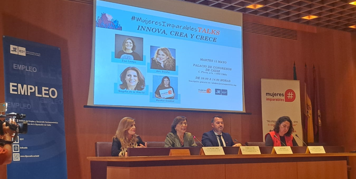 El Colegio de Trabajo Social de Cádiz ha estado presente en el Encuentro de Mujeres Imparables este martes 13 de mayo.